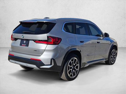 Used 2026 BMW X1 xDrive28i w/ Technology Package AWD/4WD image 2
