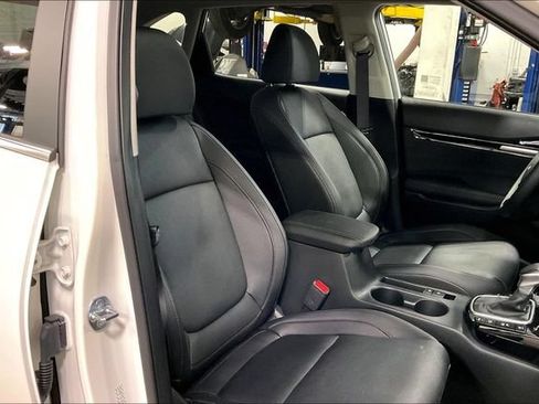 Used 2025 Kia Seltos SX w/ SX Sunroof Package AWD/4WD image 7