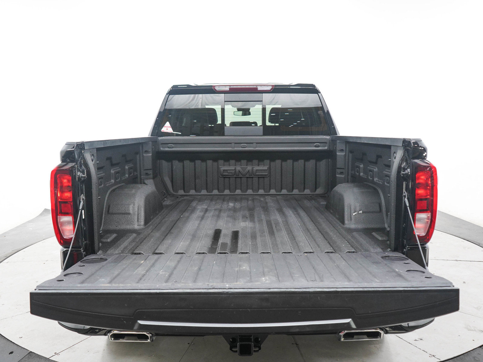 Used 2024 GMC Sierra 1500 Elevation w/ Elevation Premium Package AWD/4WD image 15