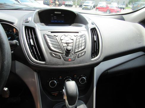 Used 2016 Ford Escape SE AWD/4WD image 23