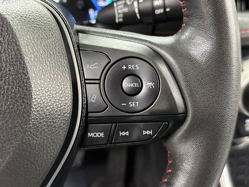 Used 2024 Toyota RAV4 SE image 37