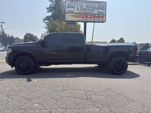 Used 2020 RAM 3500 Laramie w/ Night Edition AWD/4WD image 11
