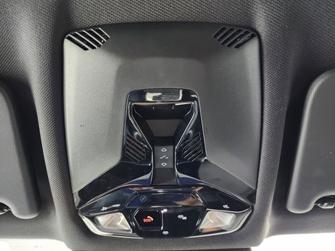 Used 2025 BMW X1 xDrive28i image 53