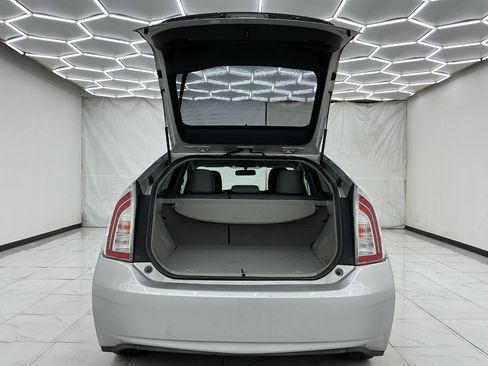 Used 2015 Toyota Prius Two FWD image 41