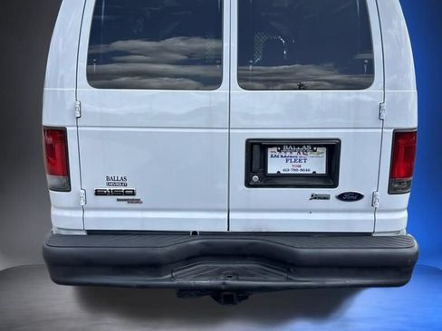 Used 2013 Ford E-150 and Econoline 150 w/ Commercial Cargo Van Pkg RWD image 6