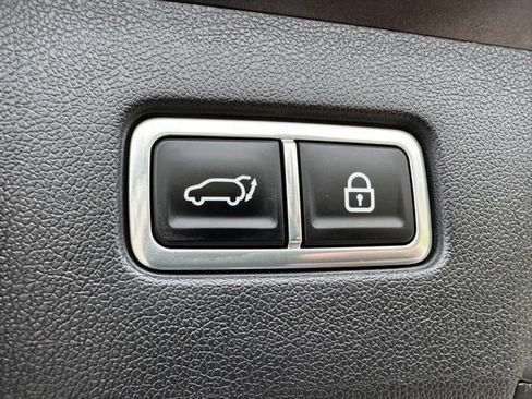 Used 2023 Kia Sorento EX w/ Panoramic Sunroof Package FWD image 14