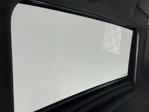 Used 2024 GMC Sierra 2500 AT4 w/ AT4 Premium Plus Package image 18