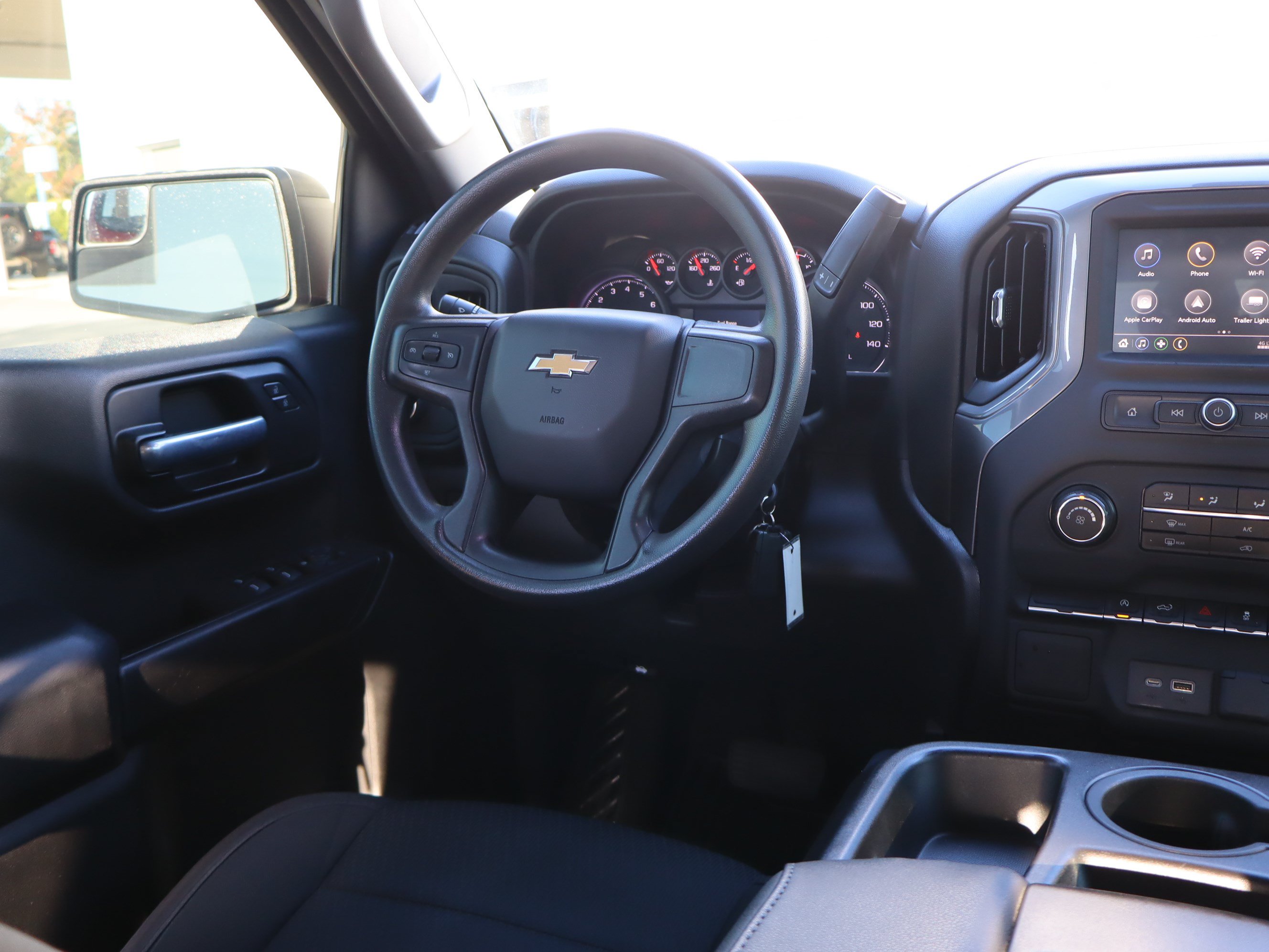 Used 2021 Chevrolet Silverado 1500 Custom AWD/4WD image 13