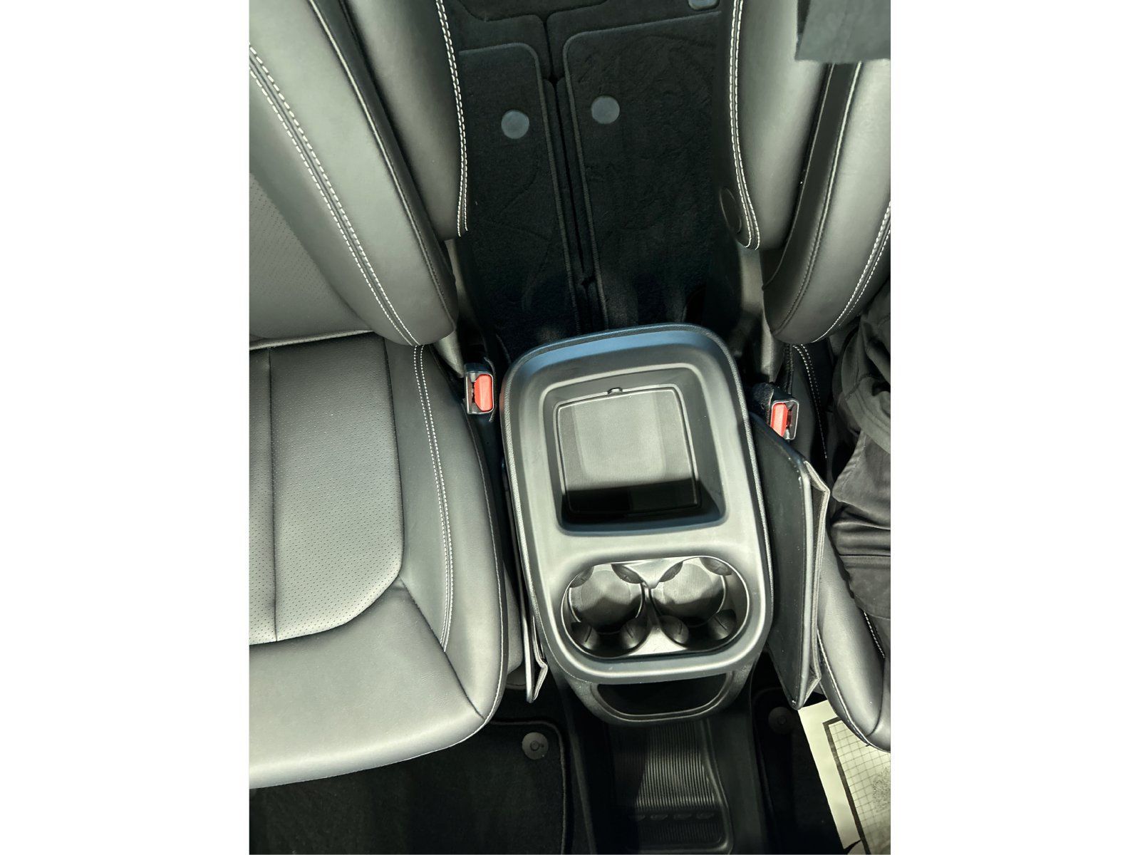 Used 2026 Chrysler Pacifica Select w/ S Appearance Package FWD image 14