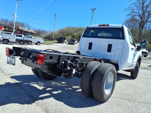 New 2026 GMC Sierra 3500 Pro w/ Snow Plow Prep Package image 19
