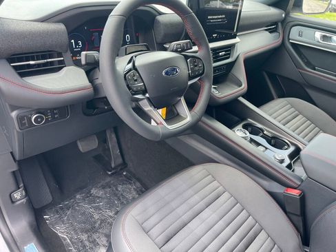 New 2026 Ford Explorer ST-Line AWD/4WD image 6