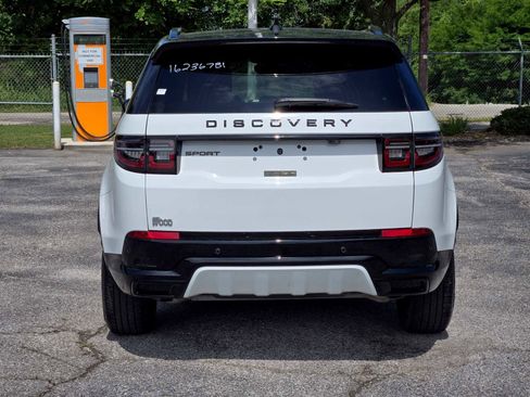 Used 2024 Land Rover Discovery Sport Dynamic SE AWD/4WD image 6