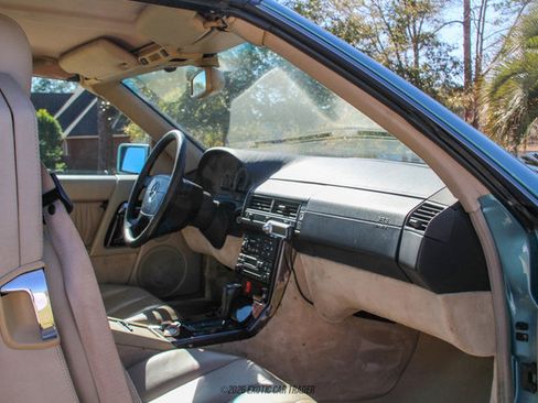 Used 1995 Mercedes-Benz SL 320 image 32