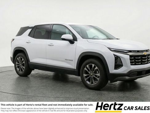 Used 2025 Chevrolet Equinox LT image 1