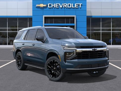 New 2026 Chevrolet Tahoe LS w/ LPO, Dark Essentials Package AWD/4WD image 7