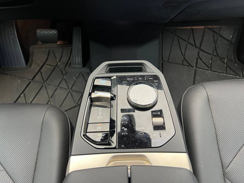 Certified 2024 BMW iX xDrive50 AWD/4WD image 11