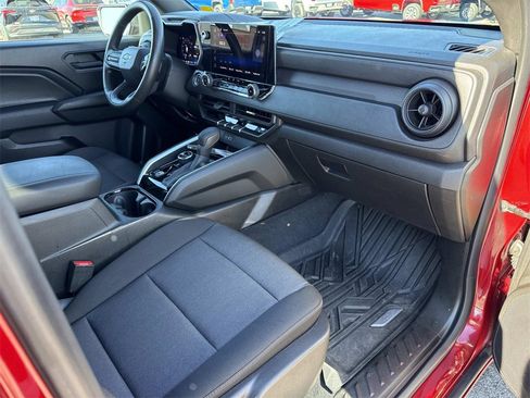 Used 2024 Chevrolet Colorado Trail Boss w/ Advanced Trailering Package image 26