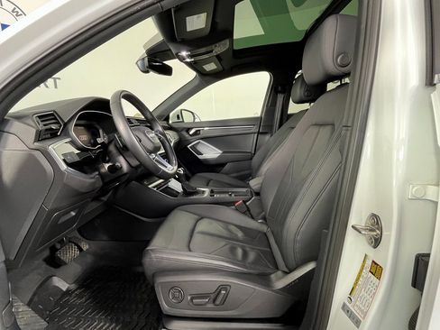 Used 2021 Audi Q3 2.0T Premium w/ Convenience Package image 19