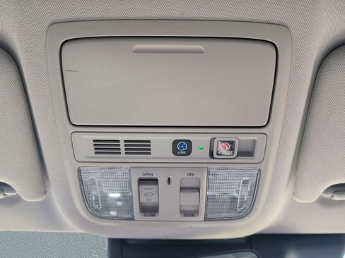 Used 2021 Honda Accord Touring image 22