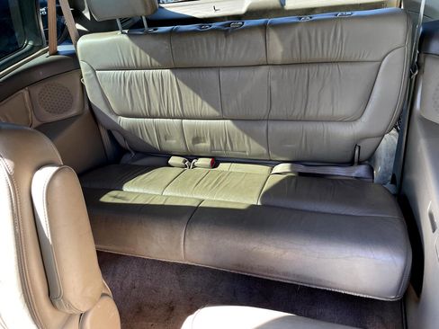 Used 2004 Honda Odyssey EX-L image 7