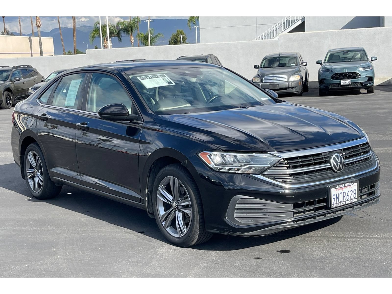 Used 2023 Volkswagen Jetta SE FWD image 8