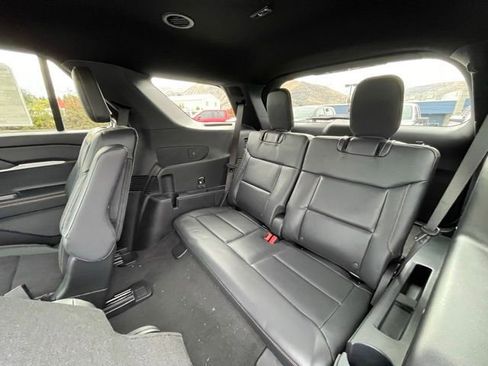 New 2026 Ford Explorer Tremor w/ Tremor Convenience Package image 18