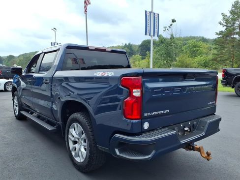 Used 2021 Chevrolet Silverado 1500 Custom AWD/4WD image 5