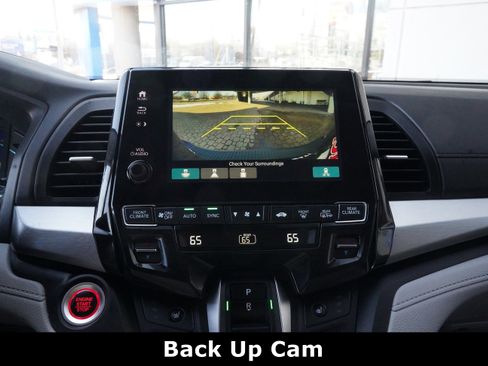 Used 2024 Honda Odyssey EX image 5