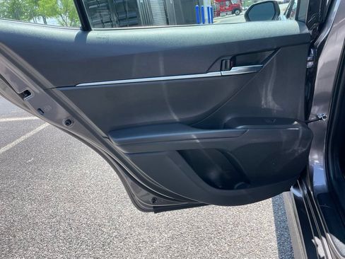 Used 2023 Toyota Camry SE FWD image 36
