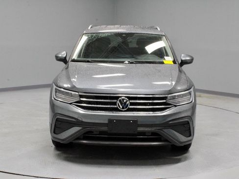 Used 2024 Volkswagen Tiguan SE FWD image 6