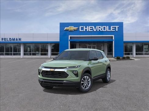 New 2026 Chevrolet TrailBlazer LS w/ LS Convenience Package FWD image 8