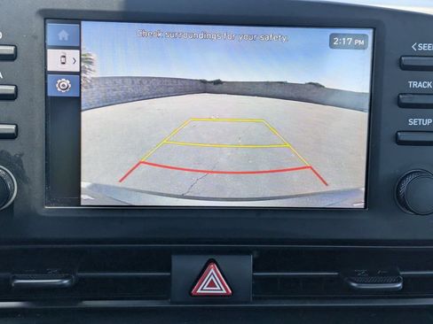 Used 2025 Hyundai Elantra Sport FWD image 27