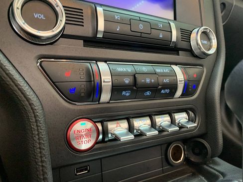 Used 2019 Ford Mustang GT Premium w/ GT Performance Package RWD image 18
