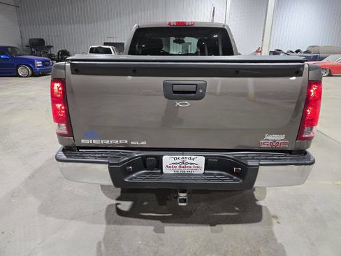 Used 2013 GMC Sierra 1500 SLE w/ Power Tech Package image 12
