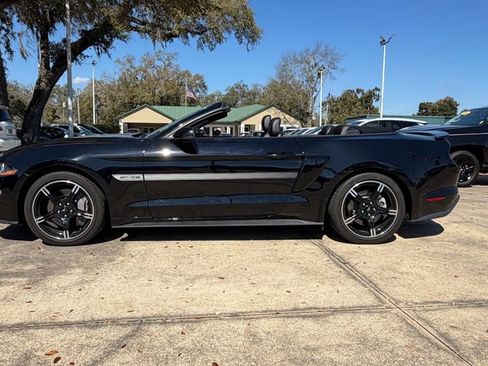 Used 2019 Ford Mustang GT Premium w/ Equipment Group 401A image 33