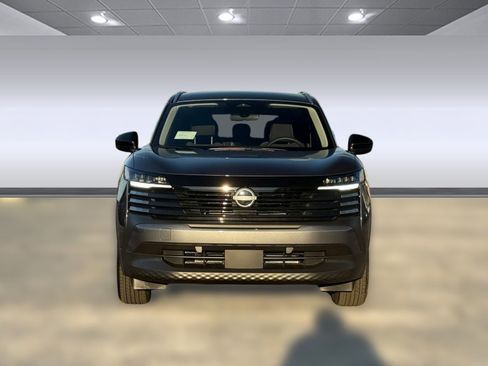 New 2026 Nissan Kicks SV w/ Charging Package image 5