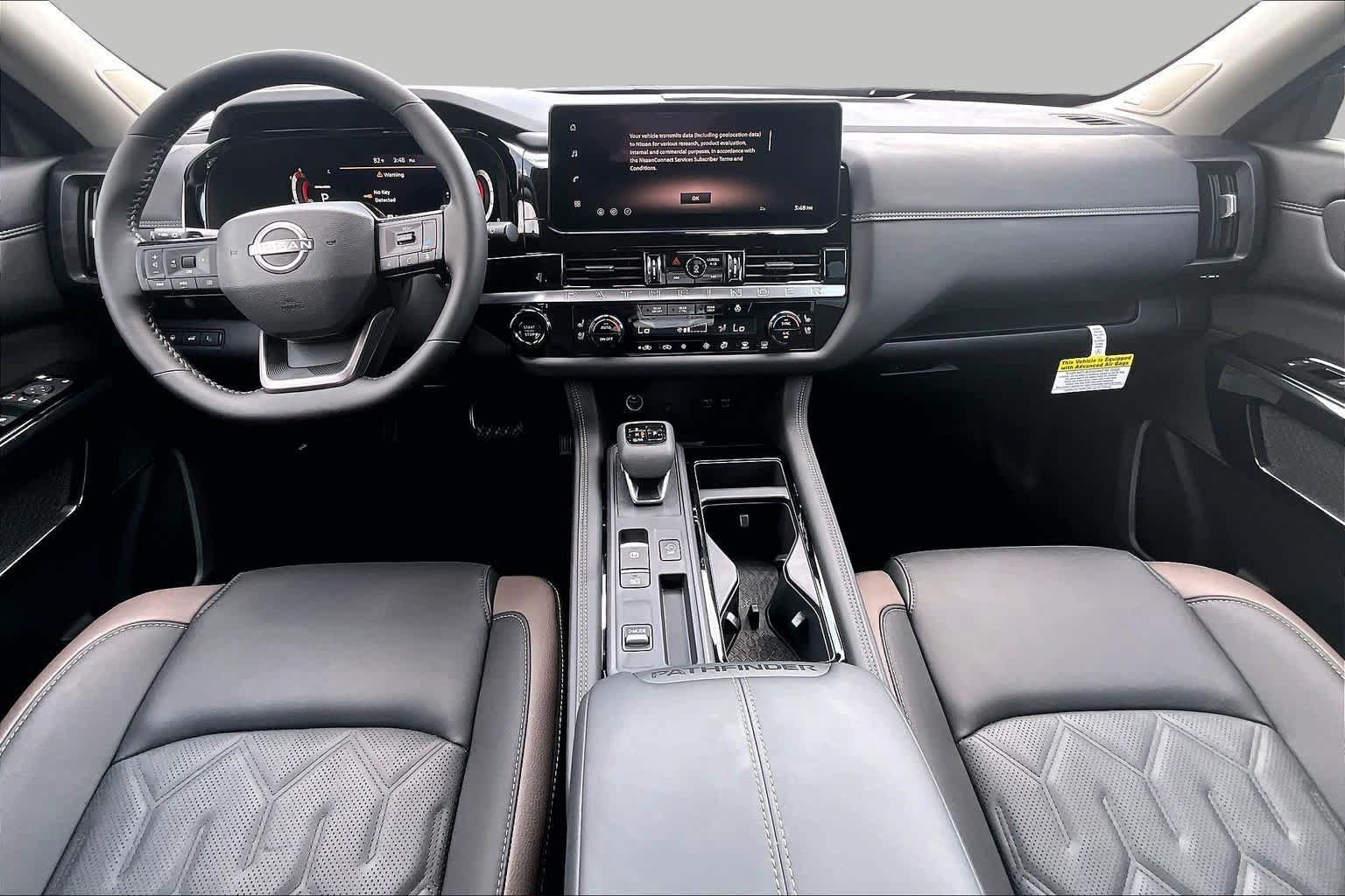 New 2026 Nissan Pathfinder Platinum FWD image 5