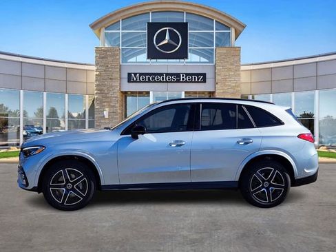 New 2026 Mercedes-Benz GLC 300 4MATIC image 2