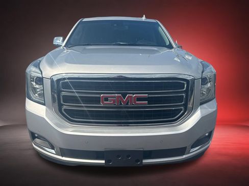 Certified 2017 GMC Yukon SLT AWD/4WD image 2