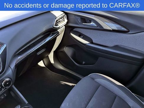 Certified 2022 Chevrolet TrailBlazer LT w/ Convenience Package image 30