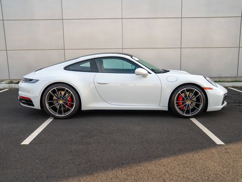 Certified 2021 Porsche 911 Carrera 4S image 8