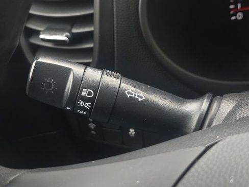 Used 2017 Kia Soul FWD image 35