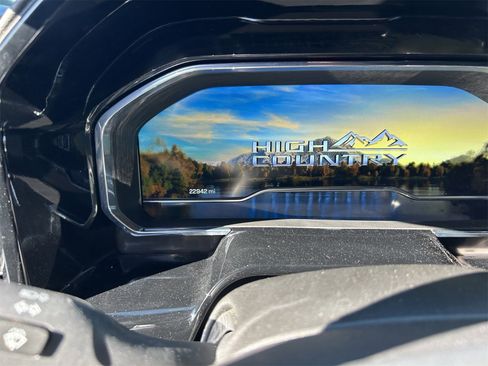 Used 2025 Chevrolet Silverado 1500 High Country w/ High Country Premium Package image 12