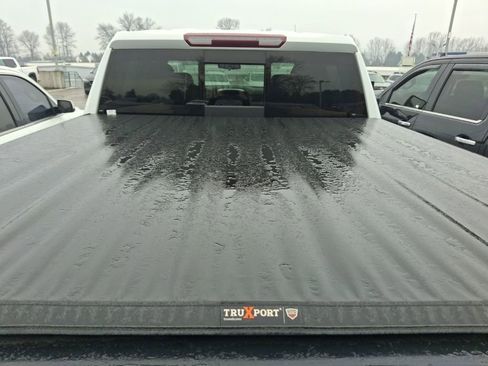 Used 2020 Chevrolet Silverado 1500 LT Trail Boss image 10