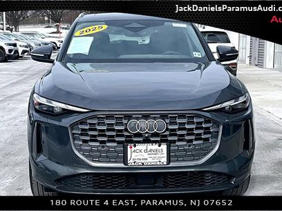 Used 2025 Audi Q5 Premium w/ Convenience Package