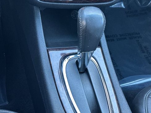 Used 2013 Chevrolet Impala LTZ image 22