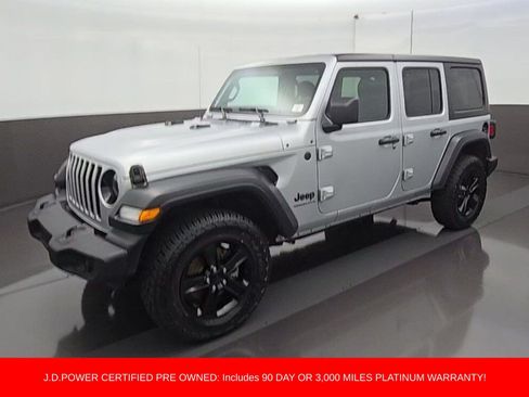 Used 2023 Jeep Wrangler Unlimited Sport AWD/4WD image 2
