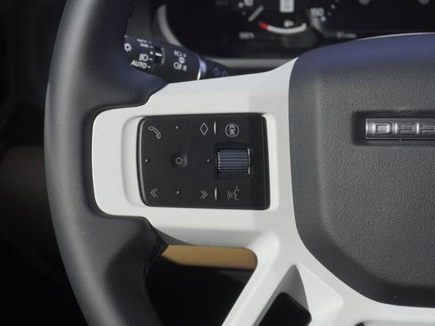 New 2026 Land Rover Defender 110 S image 12