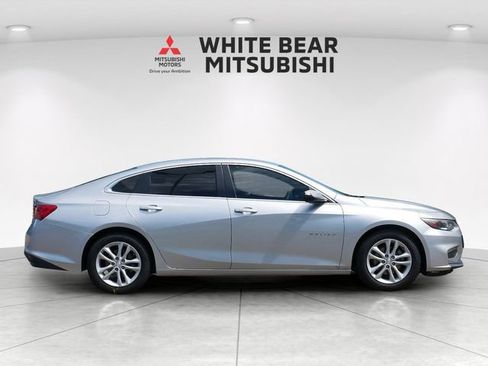 Used 2017 Chevrolet Malibu Hybrid FWD image 6