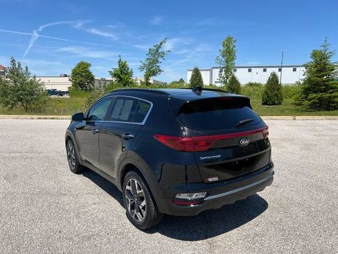 Used 2020 Kia Sportage EX w/ EX Technology Package AWD/4WD image 7